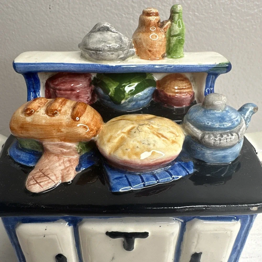 Vintage Wood burning stove  Teapot Decorative Ceramic Collectible Tea lover - Picture 2 of 11